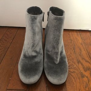 Brand new silver booties!!